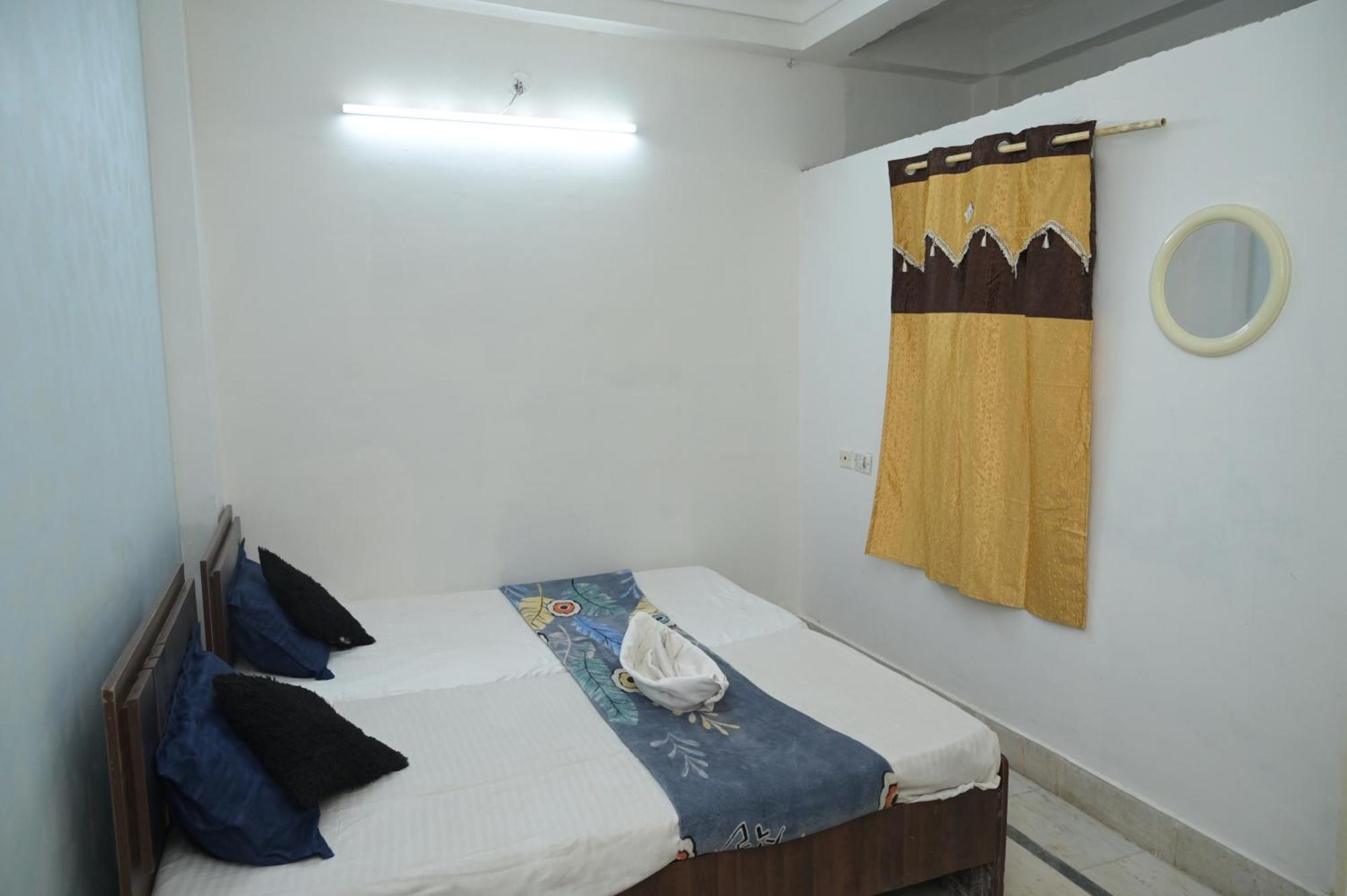 Rk Hotel Rooms Rāipur Eksteriør bilde