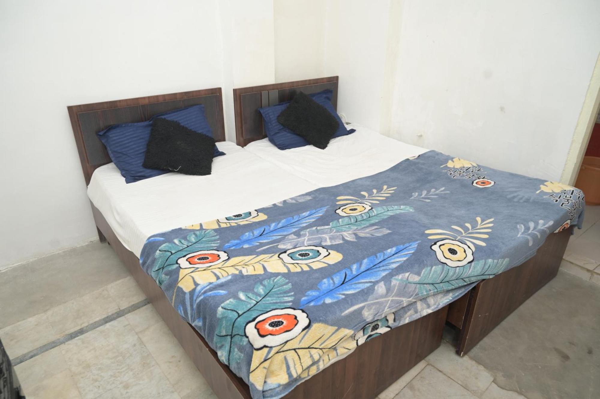Rk Hotel Rooms Rāipur Eksteriør bilde